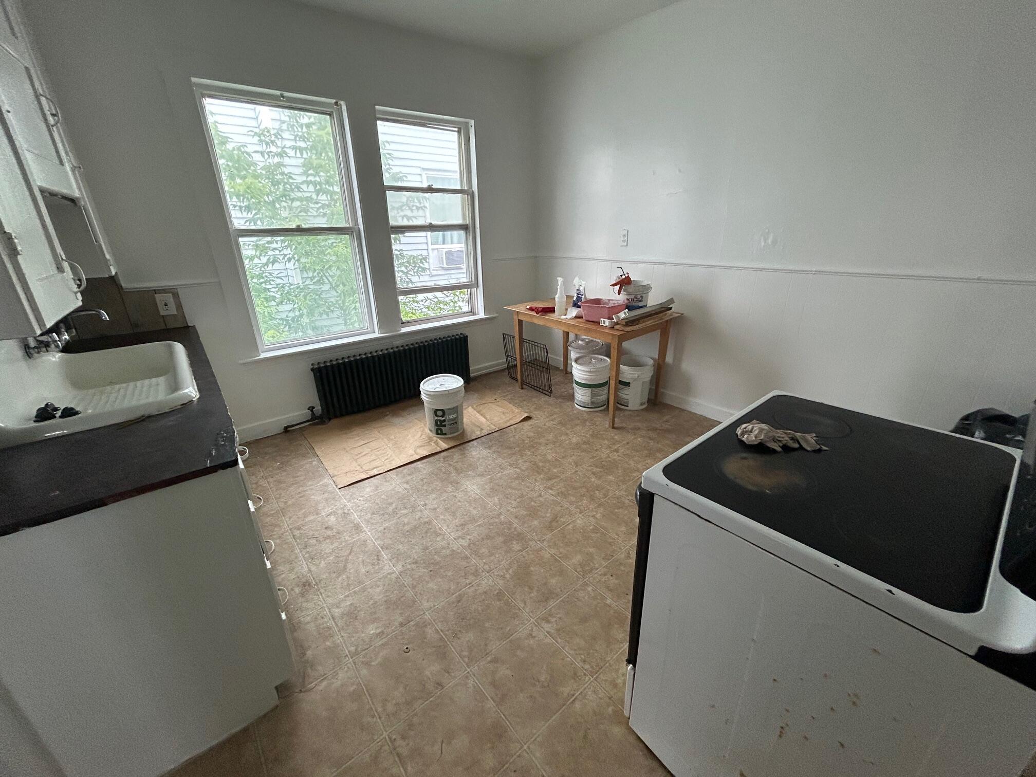 178 Blake Street Lewiston, ME 04240 - Photo 19 of 39 IMG_6589