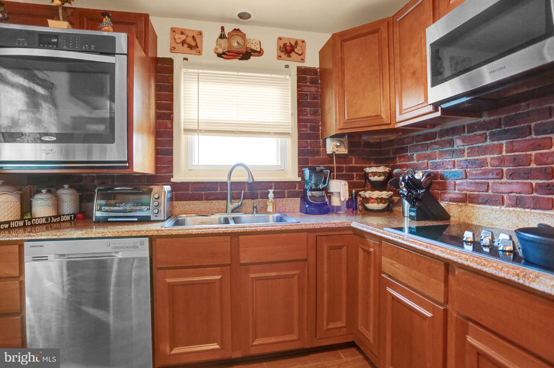 1034 Devonshire Road Allentown, PA 18103 - Photo 17 of 38 Gallery Image 17