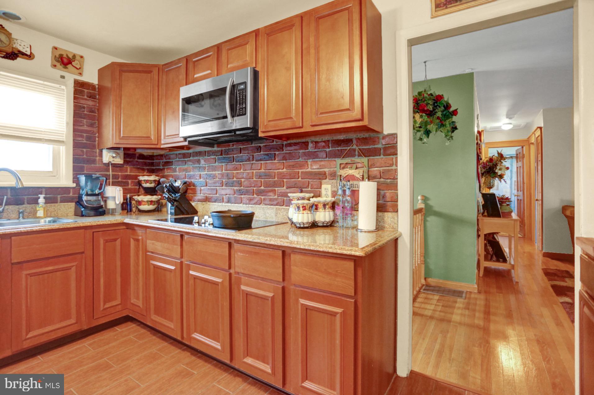 1034 Devonshire Road Allentown, PA 18103 - Photo 19 of 38 Gallery Image 19
