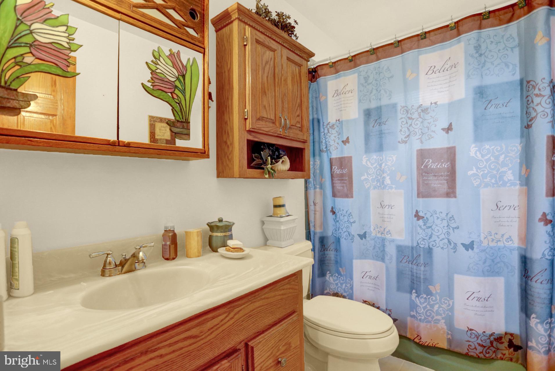 1034 Devonshire Road Allentown, PA 18103 - Photo 10 of 38 Gallery Image 10