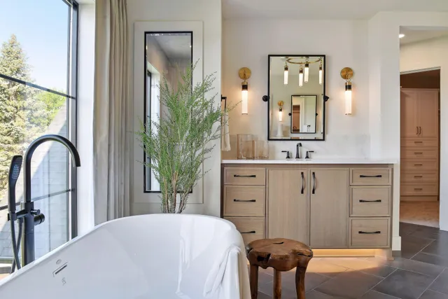 $2,500,000 | 4810 Ordell Trail North, Stillwater, MN 55082