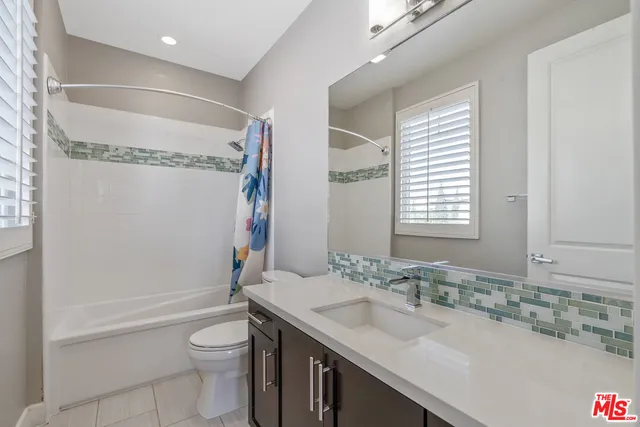 $10,990 | 12860 South Seaglass Circle, Los Angeles, CA 90094