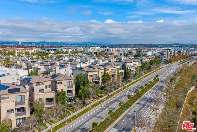 $10,990 | 12860 South Seaglass Circle, Los Angeles, CA 90094