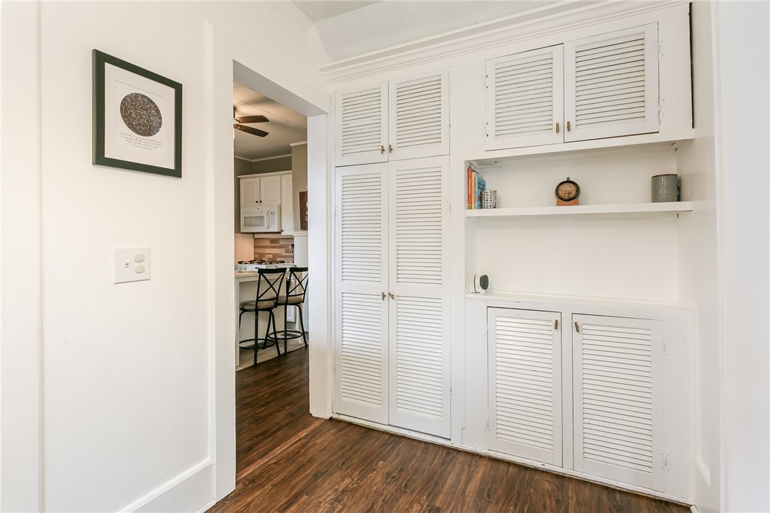 85 Belmont Street Rochester, NY 14620 - Photo 15 of 32 Butler's pantry