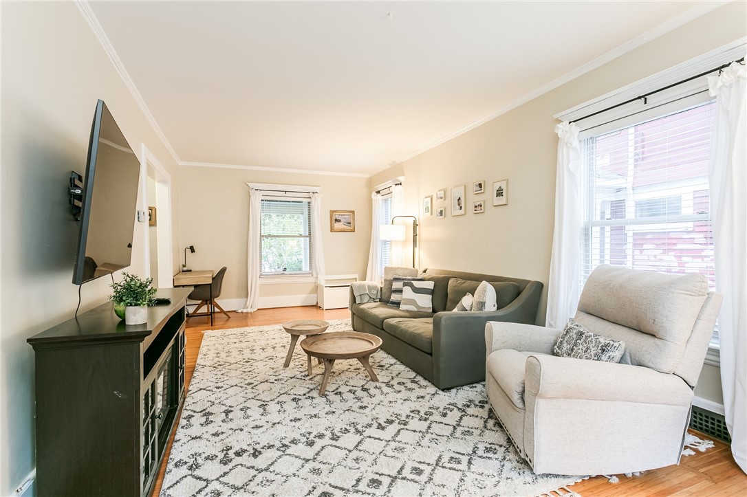 85 Belmont Street Rochester, NY 14620 - Photo 7 of 32 Living Room