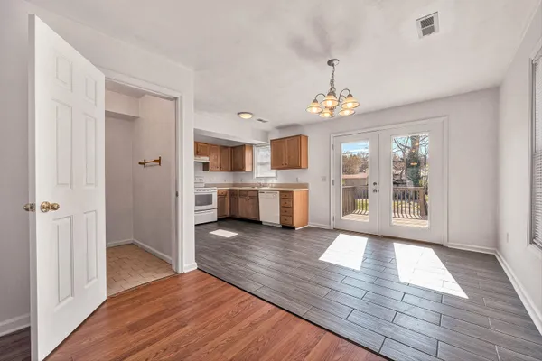 $230,000 | 902 Bowman Avenue, Salem, VA 24153