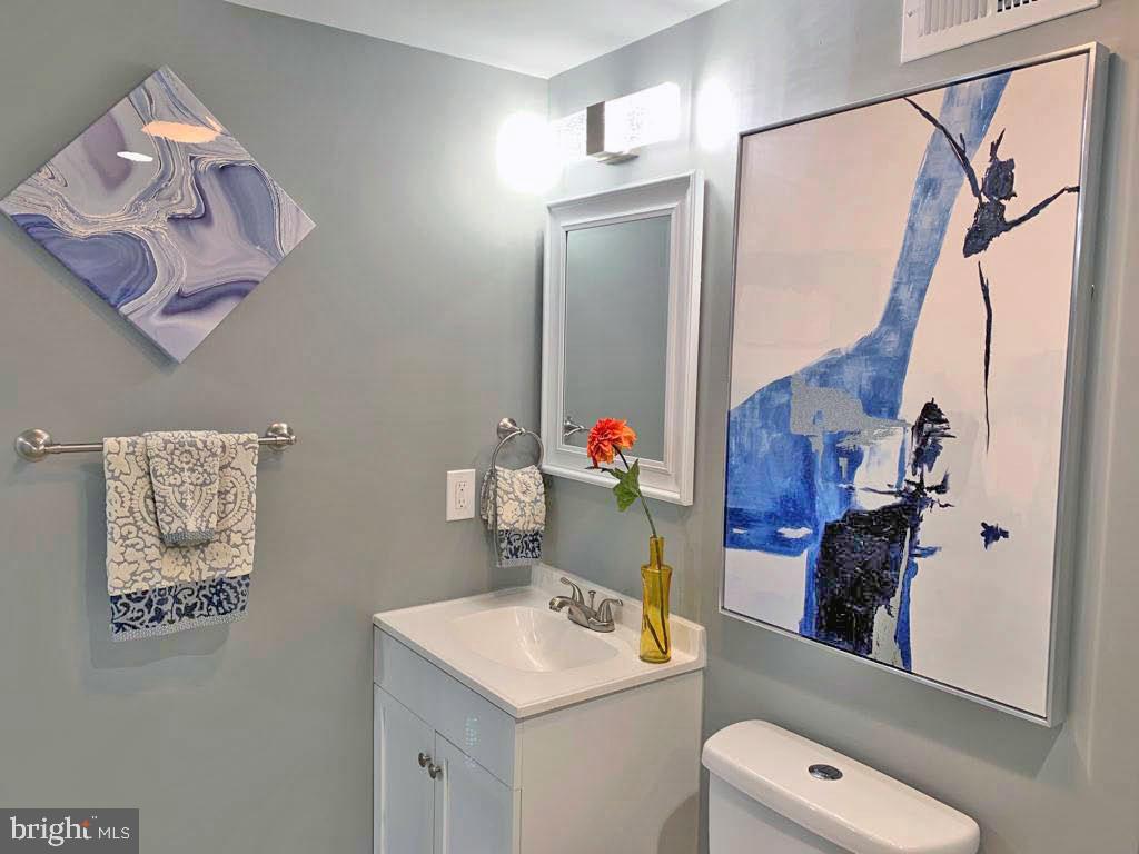 1924 Penhall Road Baltimore, MD 21222 - Photo 14 of 21