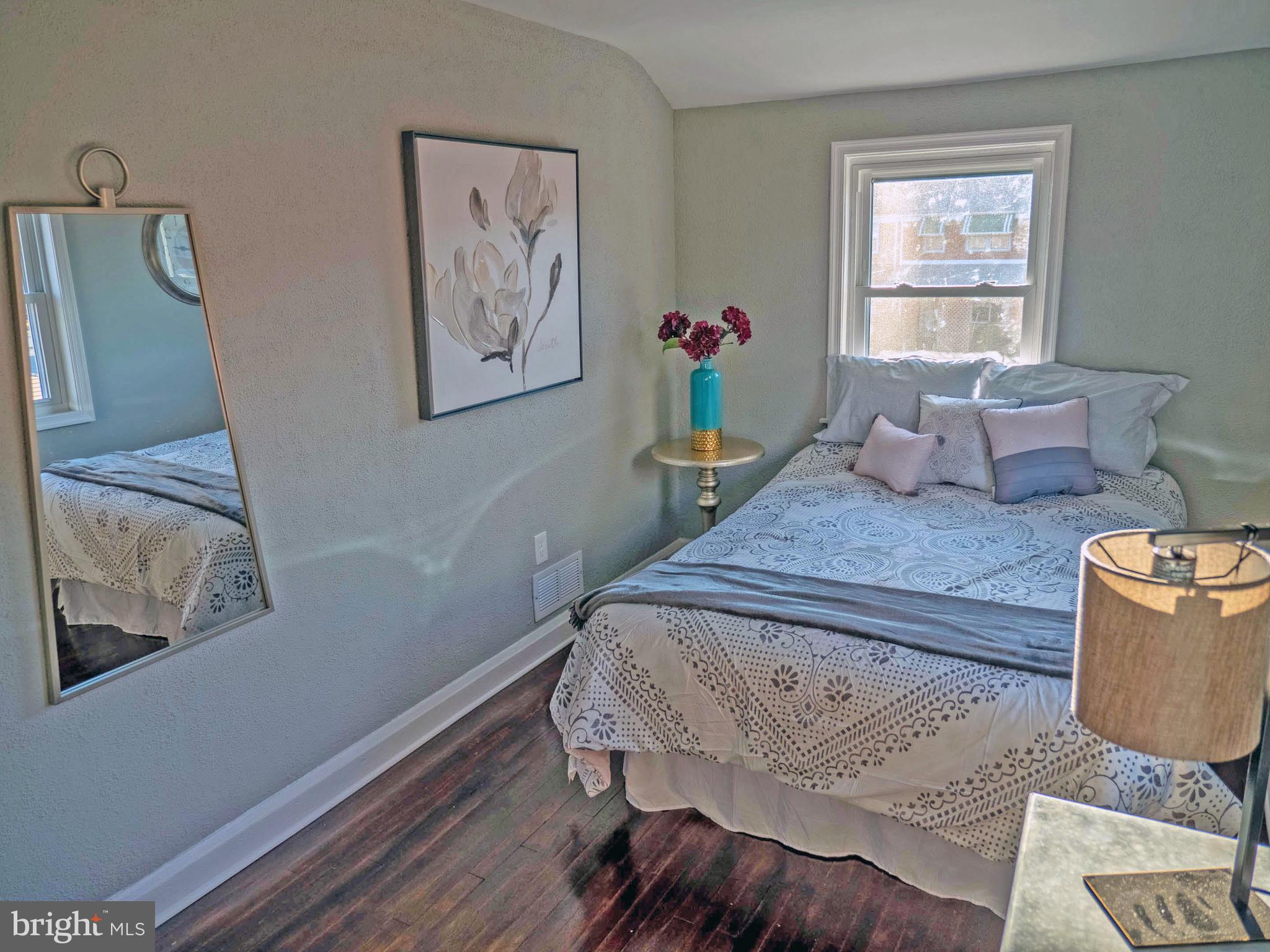 1924 Penhall Road Baltimore, MD 21222 - Photo 3 of 21