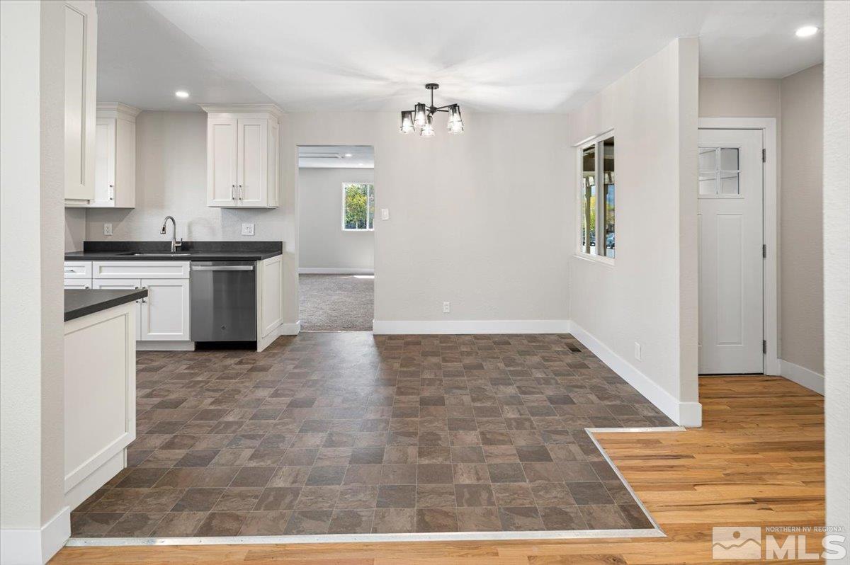 1580 Akard Drive Reno, NV 89503 - Photo 5 of 29 Photo 5