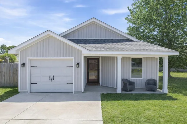 $314,900 | 1980 Crosscreek Circle, Gulf Breeze, FL 32563