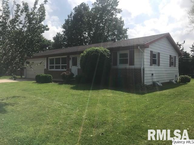 2927 Riverside Terrace Quincy, IL 62305 - Photo 1 of 22 Gallery Image 1