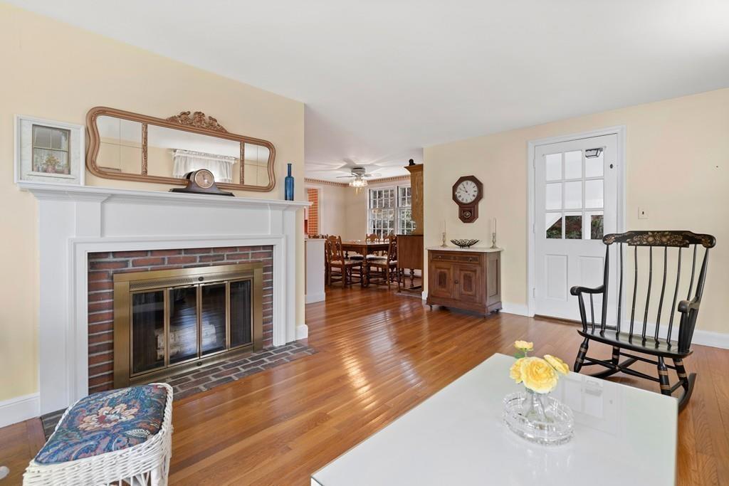 18 Nottingham Road Lynnfield, MA 01940 - Photo 6 of 33 Gallery Image 6