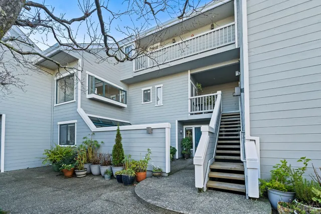 $1,395,000 | 6029 Shelter Bay Avenue, Mill Valley, CA 94941