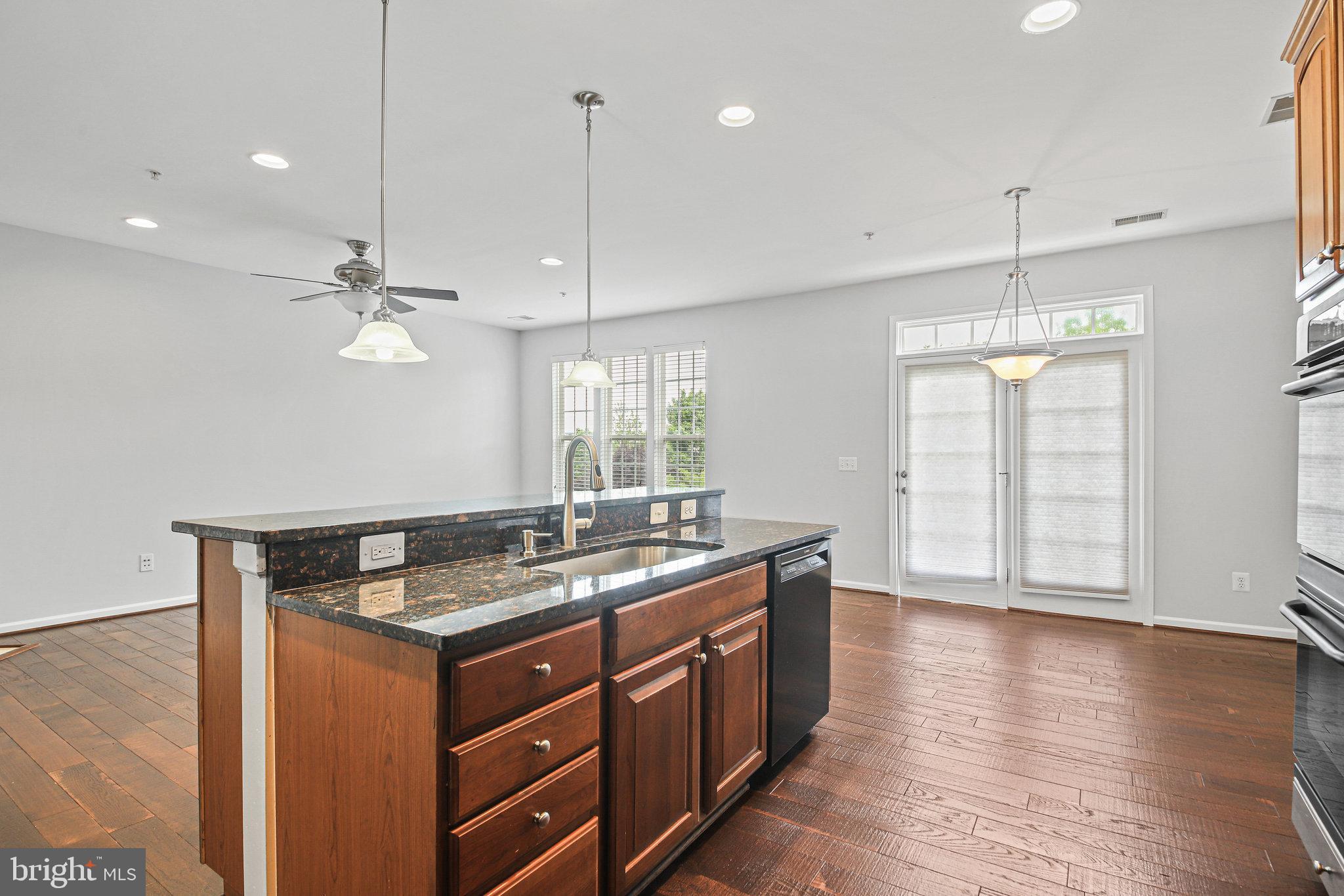41852 Inspiration Terrace Aldie, VA 20105 - Photo 6 of 39