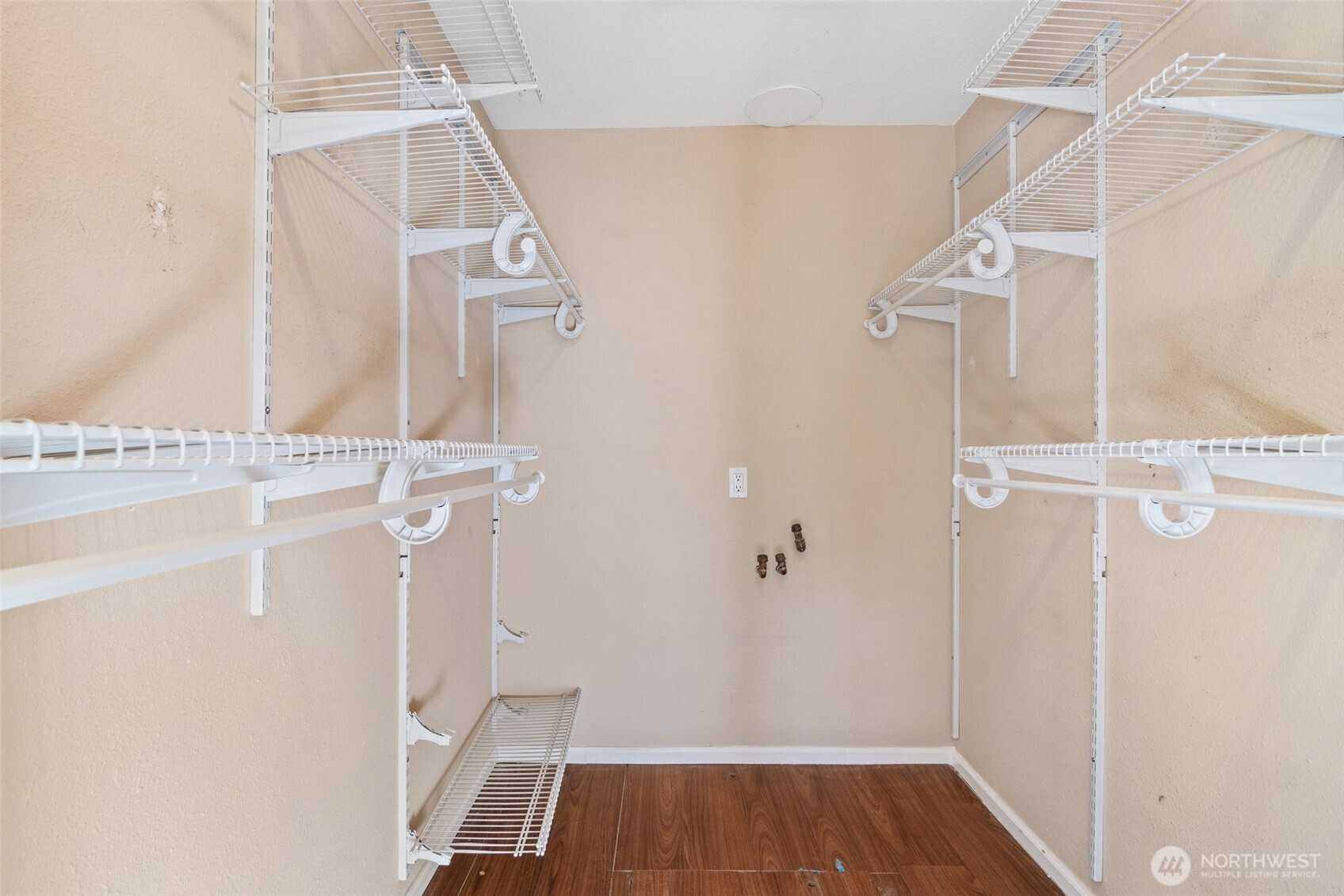 16424 126th Place Southeast Renton, WA 98058 - Photo 22 of 27 Gallery Image 22