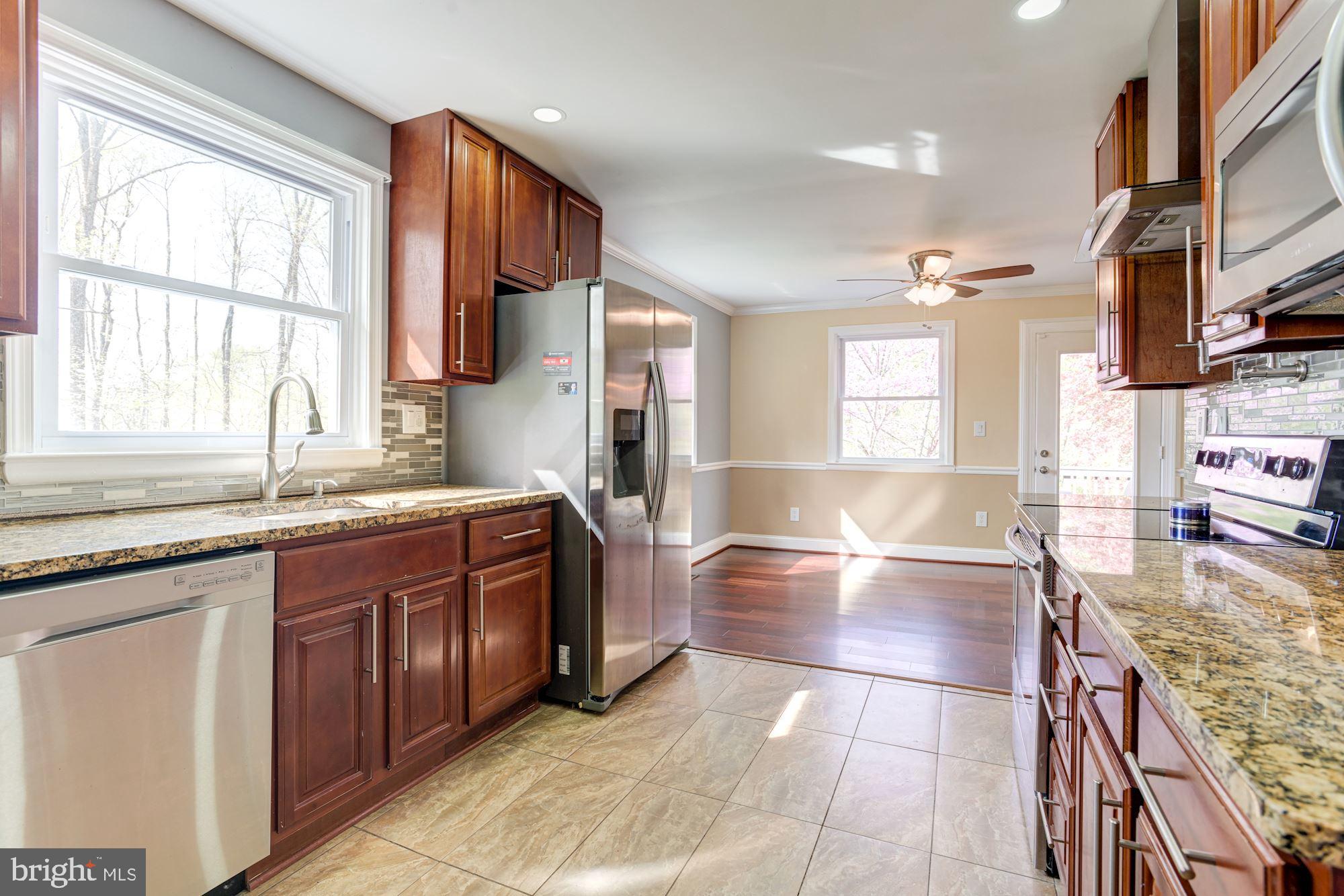 2924 Merrymans Mill Road Phoenix, MD 21131 - Photo 9 of 38 Eat-In Kitchen | Granite Countertops
