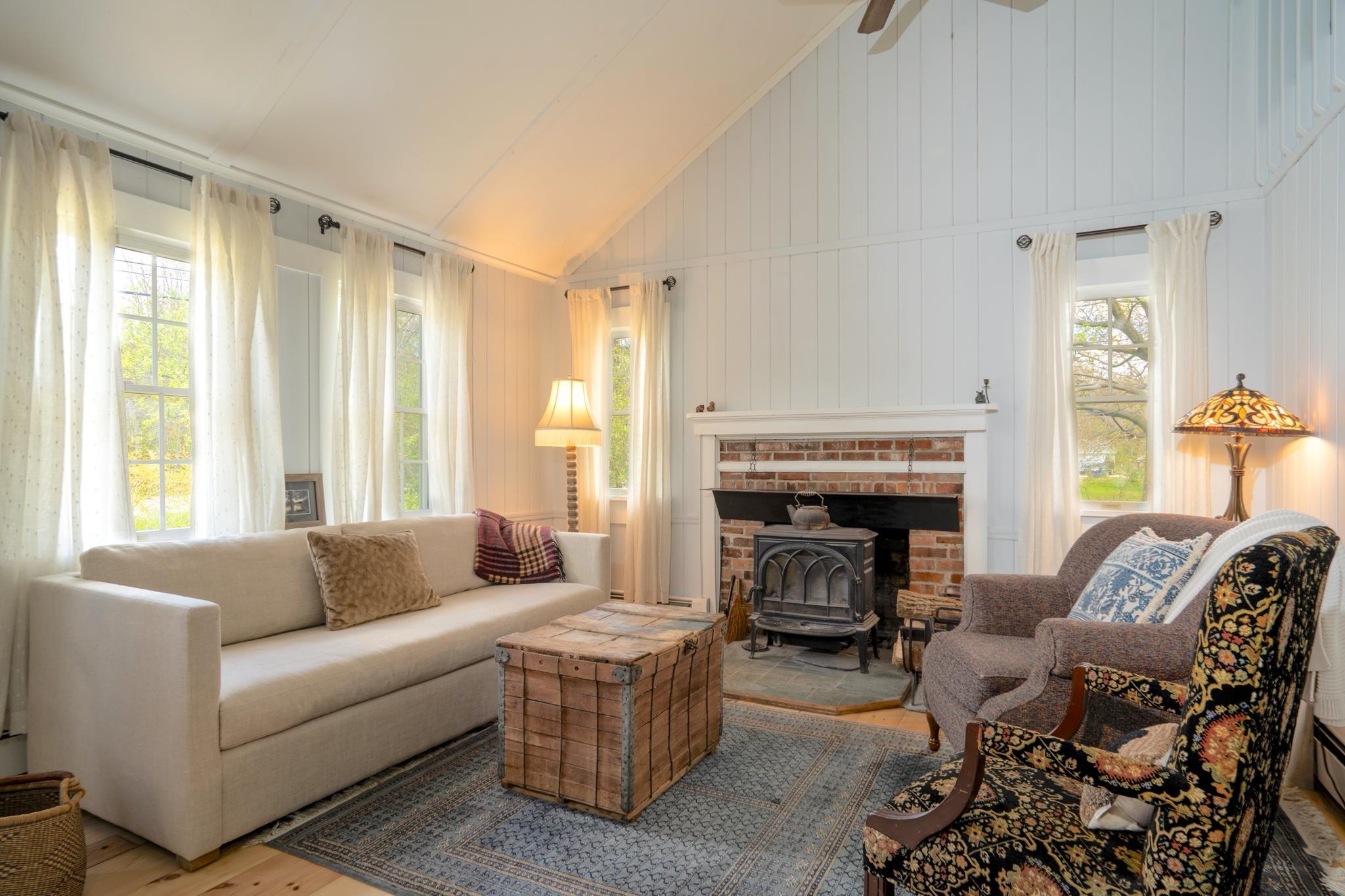 3589 Morse Hill Road Dorset, VT 05251 - Photo 6 of 37
