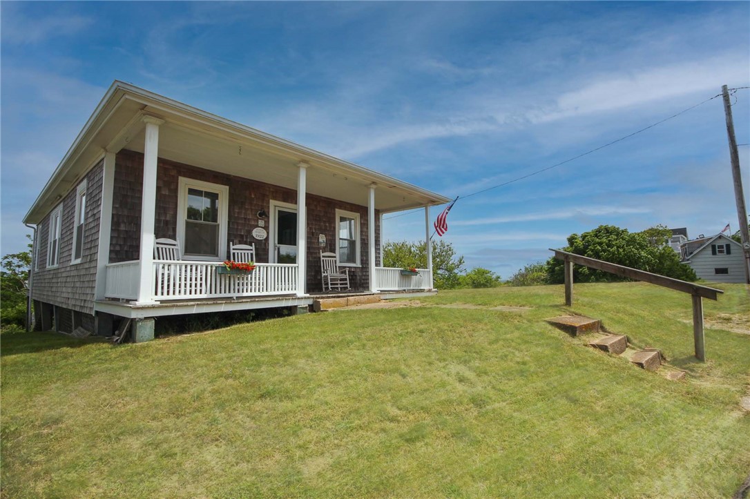 254 Spring Street Block Island, RI 02807 - Photo 24 of 26