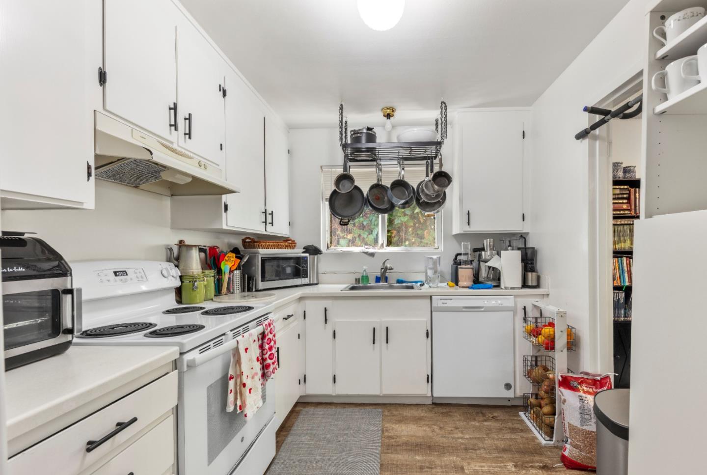 247 D Street San Rafael, CA 94901 - Photo 14 of 15