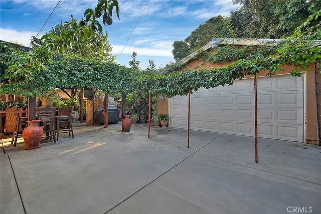 $715,000 | 1721 North Acacia Avenue, Compton, CA 90222