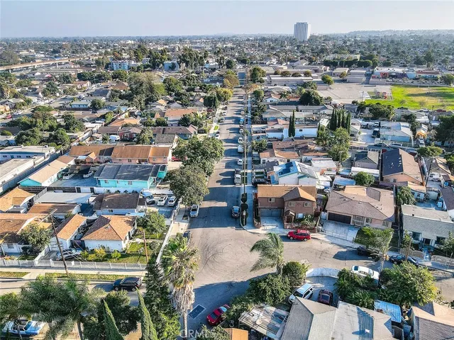 $715,000 | 1721 North Acacia Avenue, Compton, CA 90222