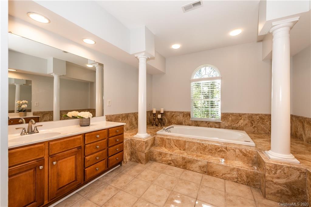 1025 Sharon Lee Avenue Fort Mill, SC 29708 - Photo 18 of 34