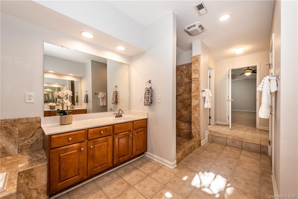 1025 Sharon Lee Avenue Fort Mill, SC 29708 - Photo 19 of 34