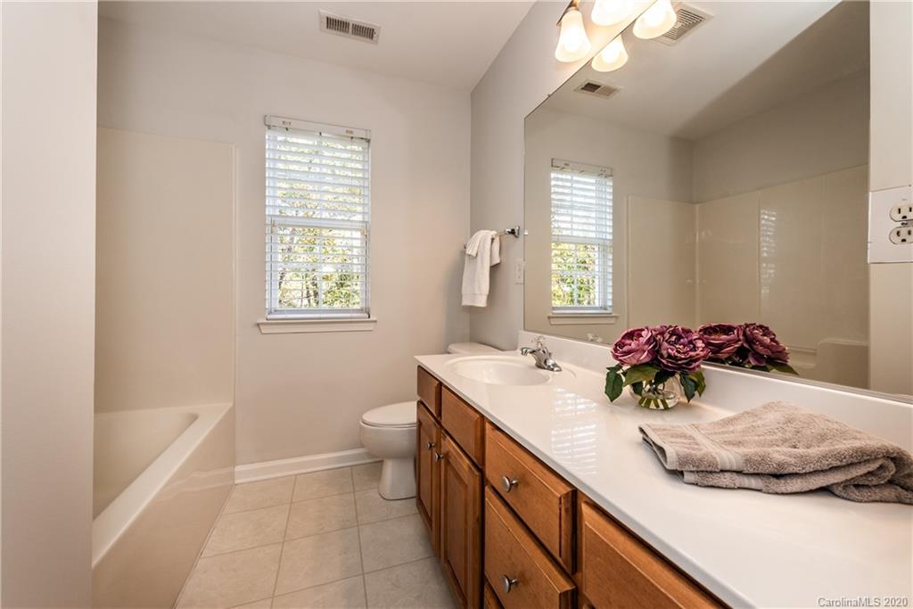 1025 Sharon Lee Avenue Fort Mill, SC 29708 - Photo 23 of 34
