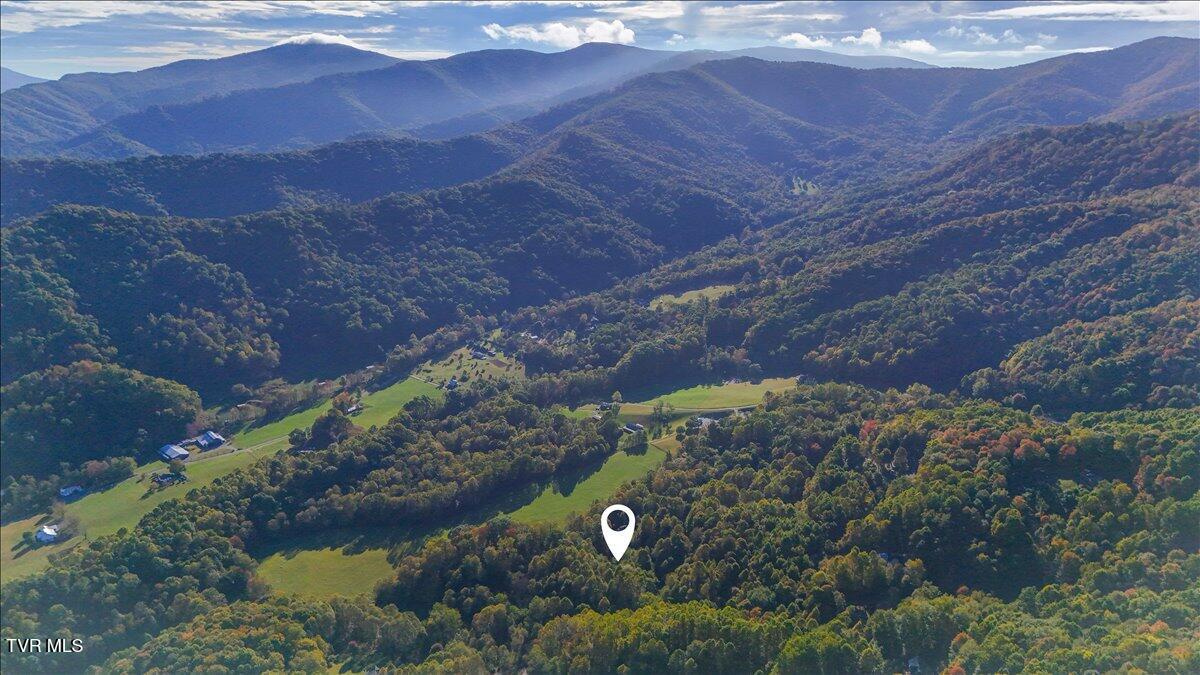 Tbd Eagle Ridge Road, Unit 22 Roan Mountain, TN 37687 - Photo 16 of 23 17-DJI_20251006093451_0089_D