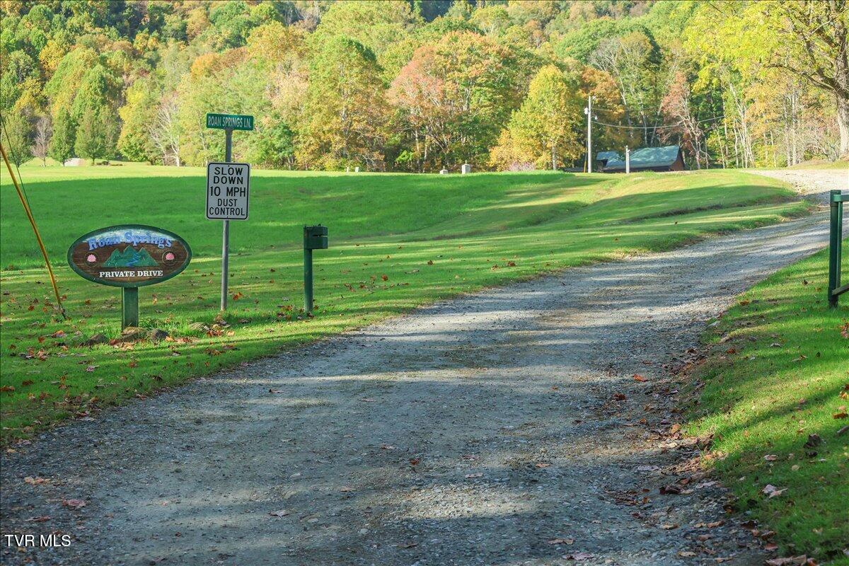Tbd Eagle Ridge Road, Unit 22 Roan Mountain, TN 37687 - Photo 6 of 23 09-128A5632