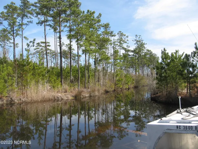 $945,000 | 4161 Caratoke Highway, Barco, NC 27917