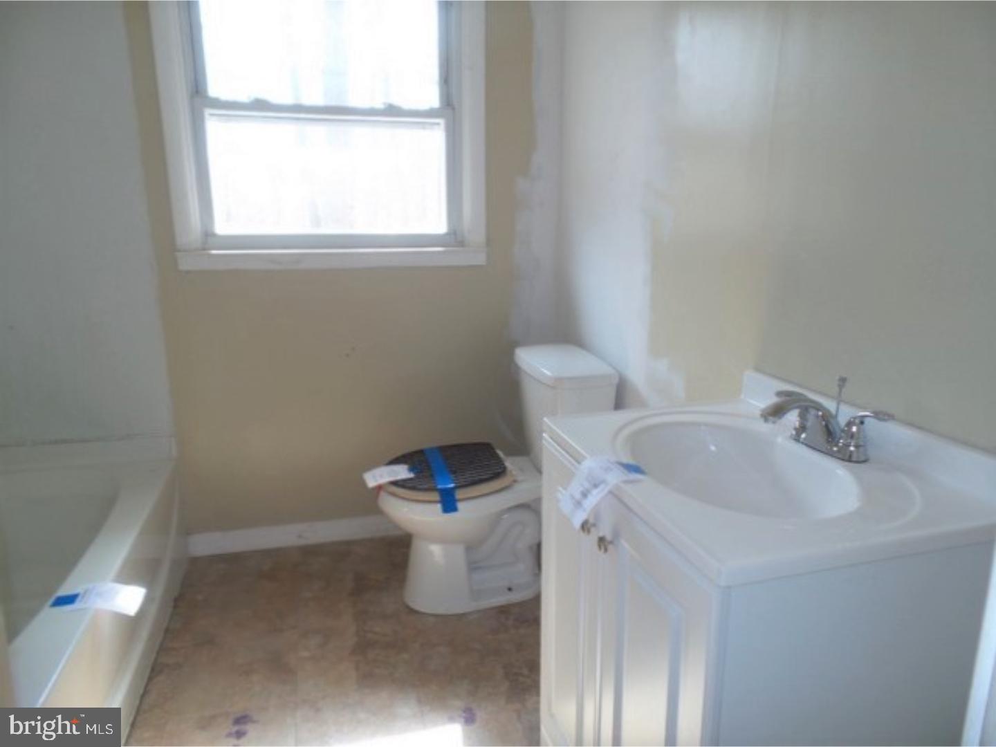129 Cooper Folly Road Atco, NJ 08004 - Photo 17 of 25 Gallery Image 17