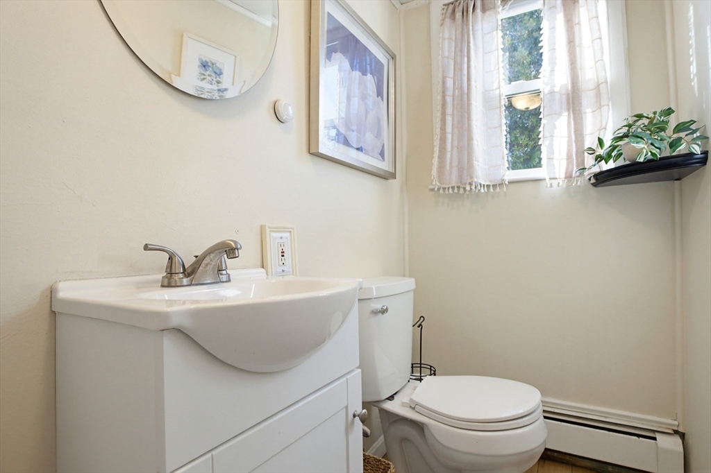 186 Doyle Road Holden, MA 01520 - Photo 13 of 29