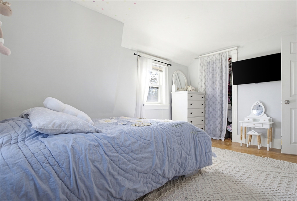 186 Doyle Road Holden, MA 01520 - Photo 17 of 29