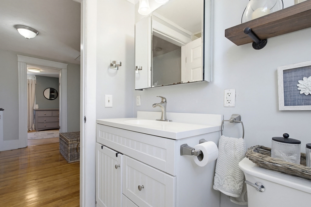 186 Doyle Road Holden, MA 01520 - Photo 21 of 29