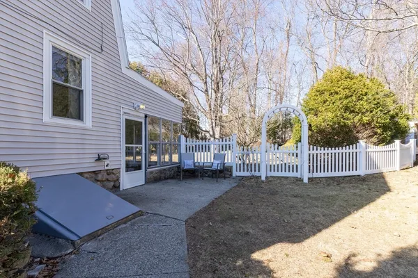 $439,900 | 186 Doyle Road, Holden, MA 01520