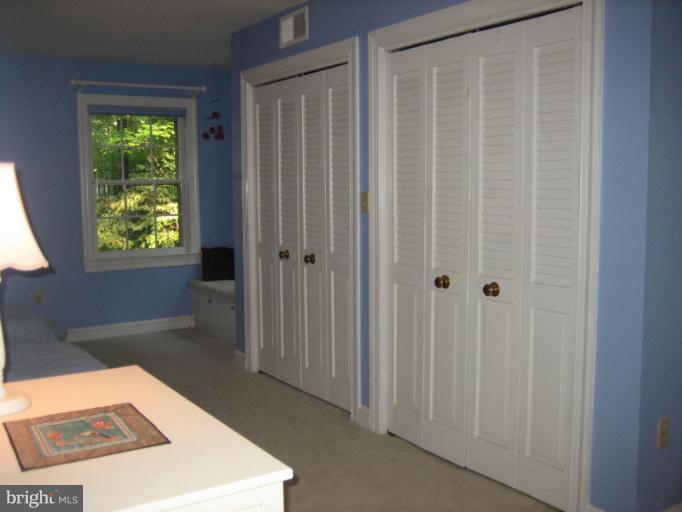 12411 Caisson Road Fairfax, VA 22030 - Photo 14 of 30 Bedroom