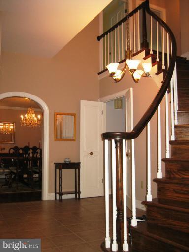 12411 Caisson Road Fairfax, VA 22030 - Photo 15 of 30 Interior (General)