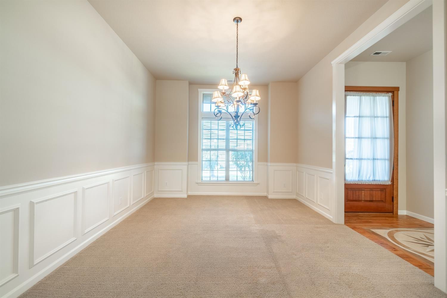 946 Pumpkin Ridge Eagle Point, OR 97524 - Photo 11 of 31 a view of an empty room with a window