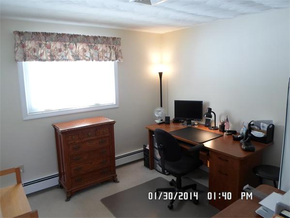 10 Philip Road Framingham, MA 01701 - Photo 6 of 29 Gallery Image 6