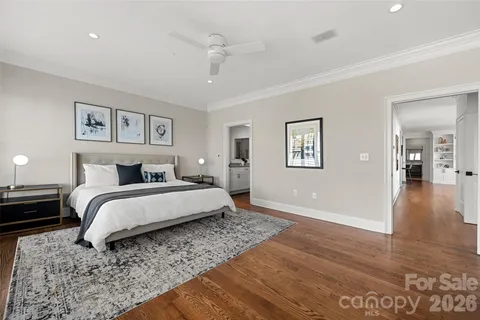 $830,000 | 400 North Church Street, Unit 616, Charlotte, NC 28202