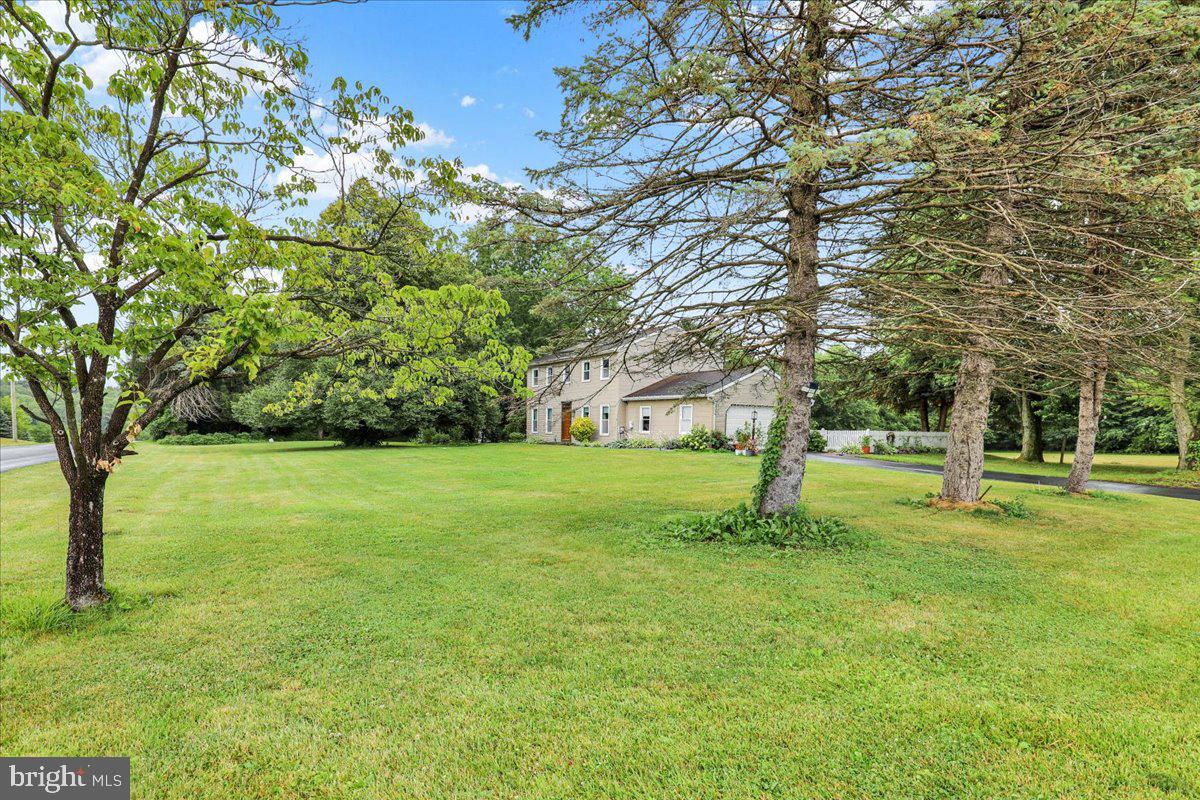 40 Hunters Run Road Honey Brook, PA 19344 - Photo 44 of 47 Charming home on lush green grounds.