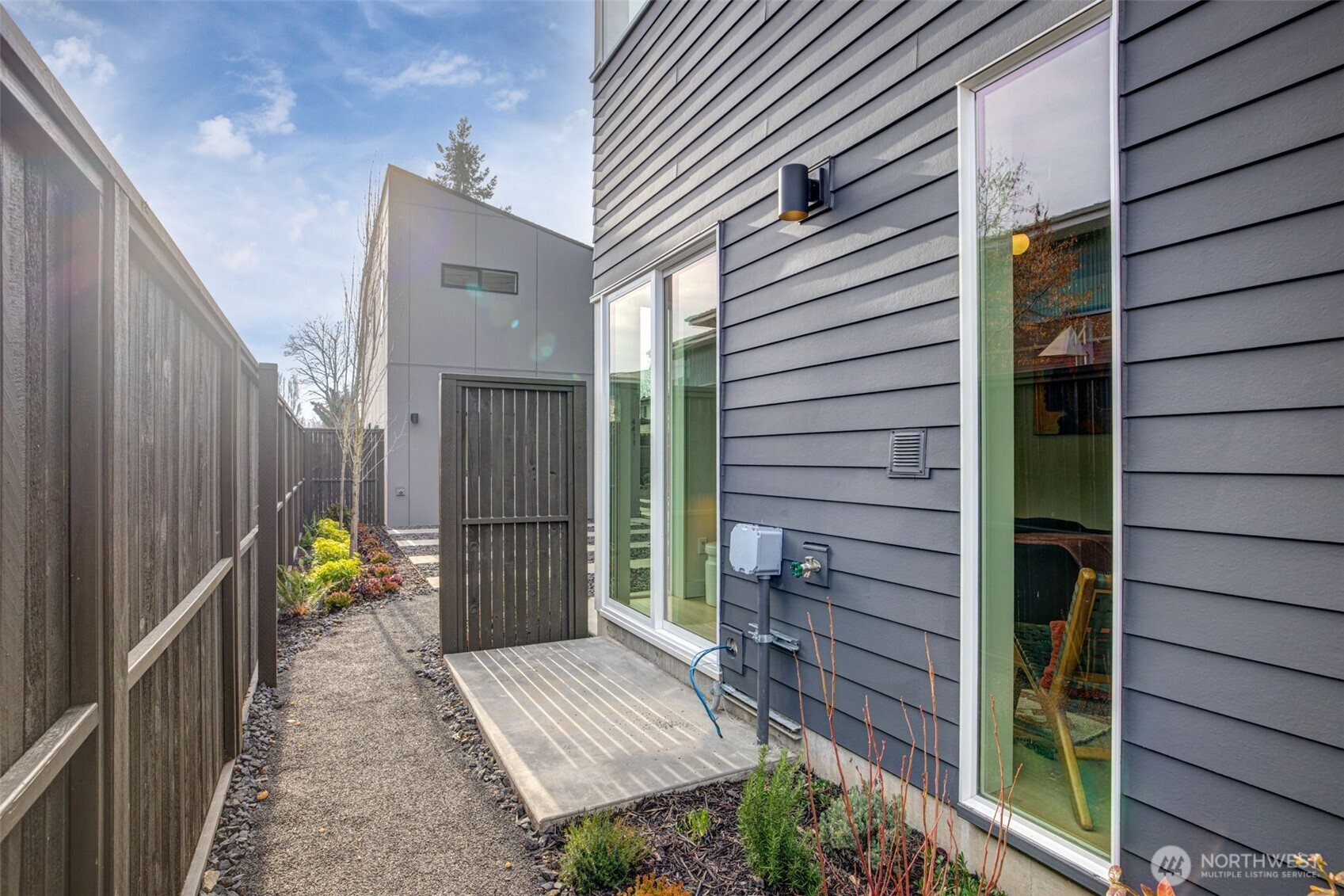 4409 South Holly Street Seattle, WA 98118 - Photo 25 of 29
