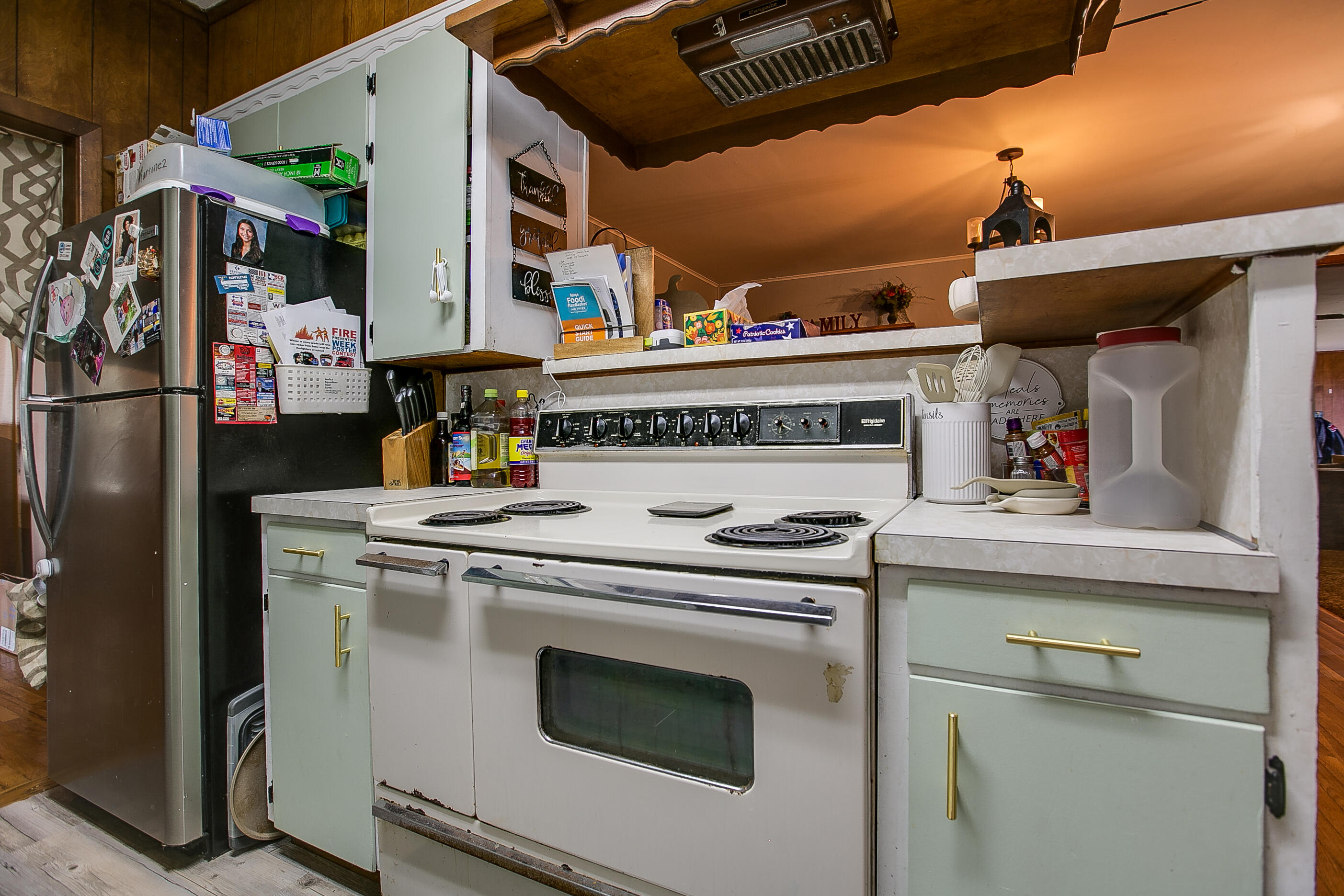 307 North 3rd Street Ballinger, TX 76821 - Photo 6 of 24 Kitchen