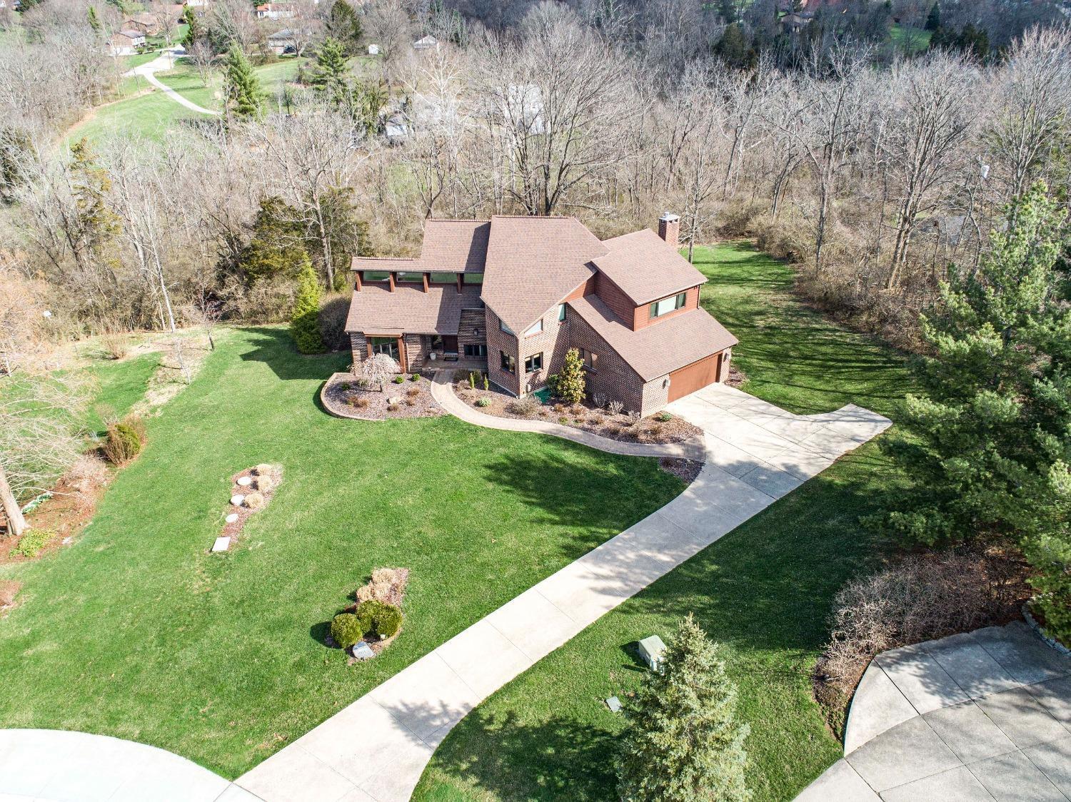 4914 Hubble Road Cincinnati, OH 45247 - Photo 2 of 49