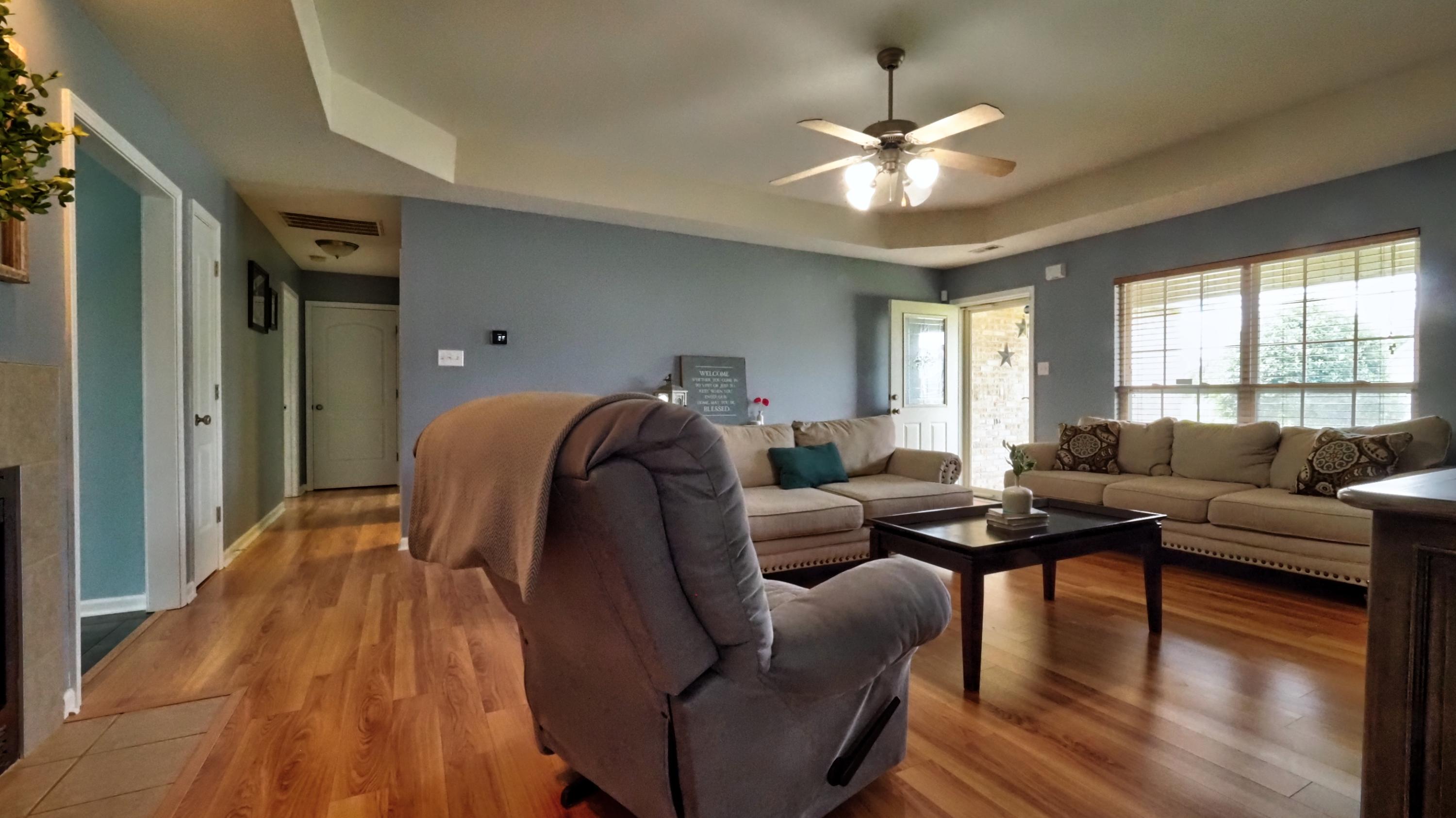 1243 Elsborn Ridge Road Maryville, TN 37801 - Photo 4 of 16 GreatRoom02