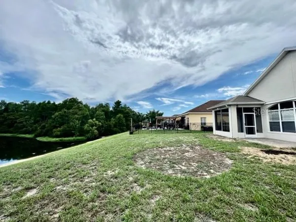 $2,250 | 11051 Belle Haven Drive, New Port Richey, FL 34654