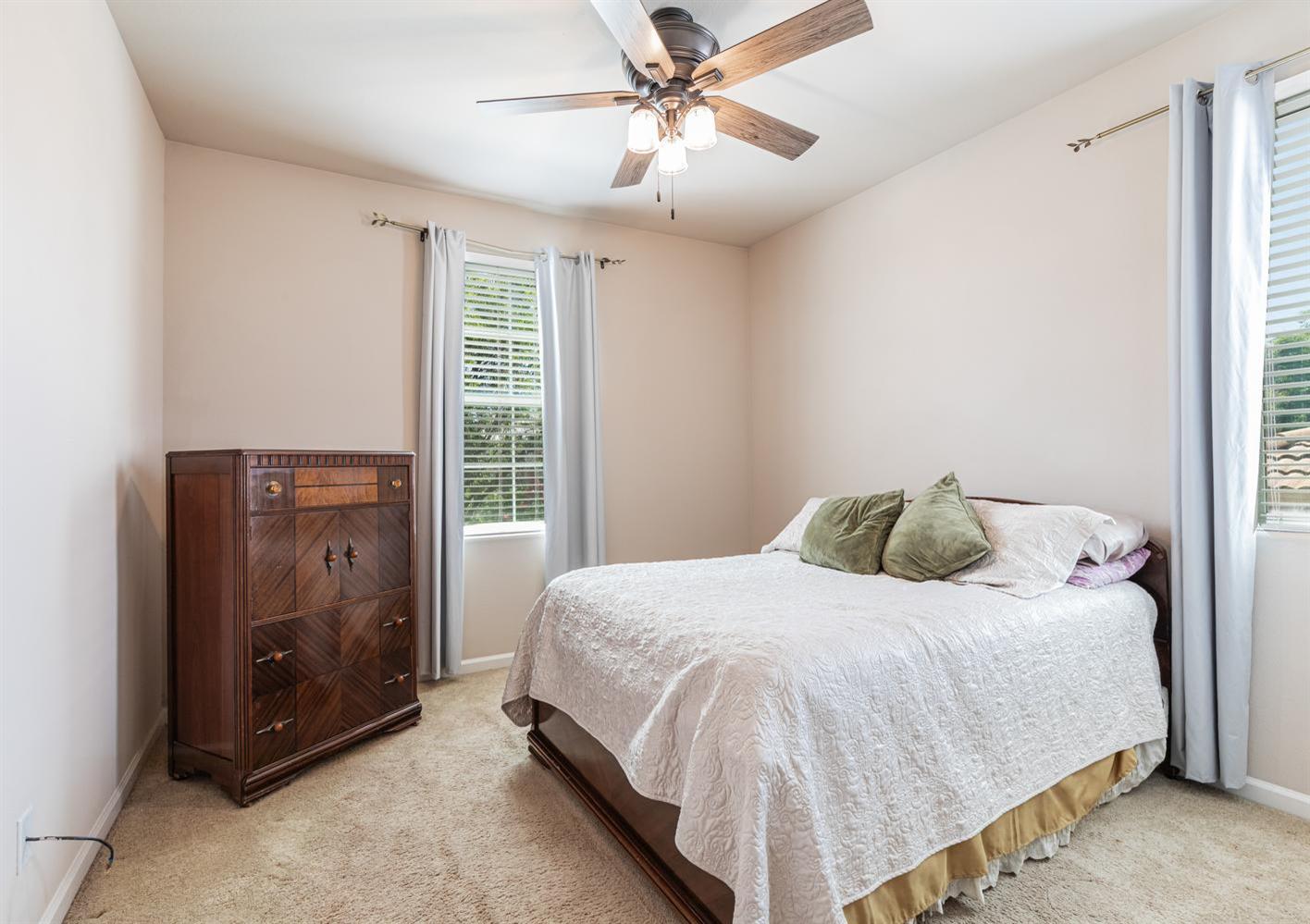 4683 North Arrow Ridge Way Clovis, CA 93619 - Photo 49 of 72 Gallery Image 49