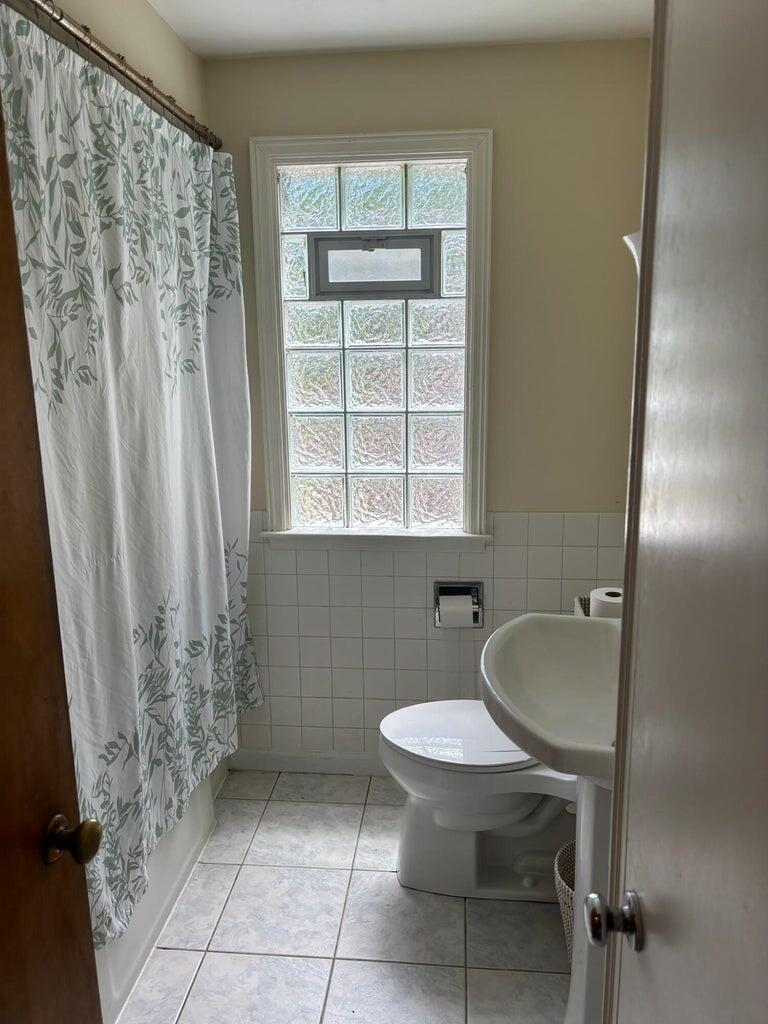 3605 West Ohio Avenue Milwaukee, WI 53215 - Photo 8 of 8 7