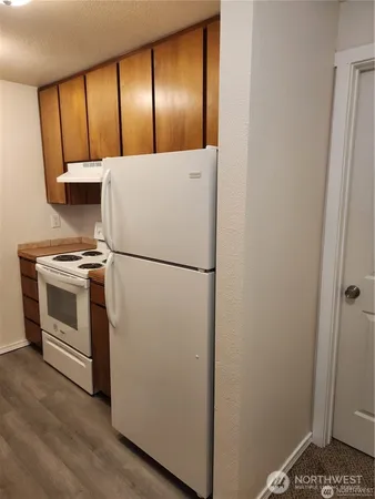 $1,550 | 9717 Danwood Lane Northwest, Unit 2, Silverdale, WA 98383